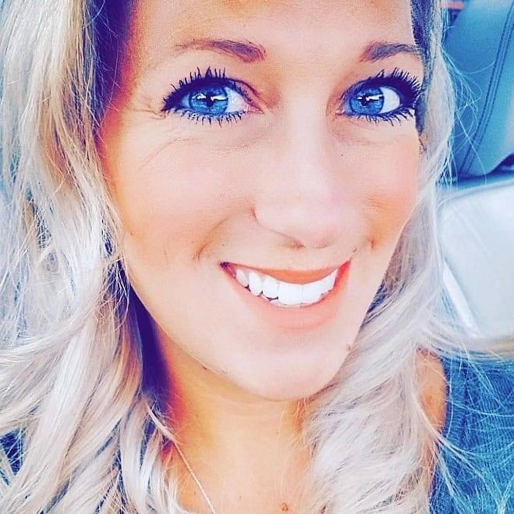 Meet your Posher, Tiffany
